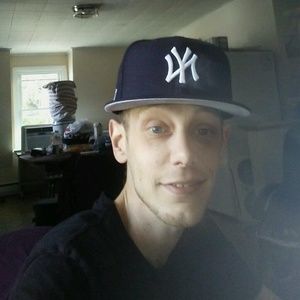 Meet your Posher, Joshua